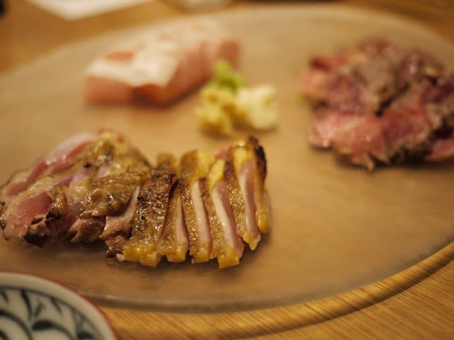Le Coq: Hähnchengerichte und Shōchū in Sapporo