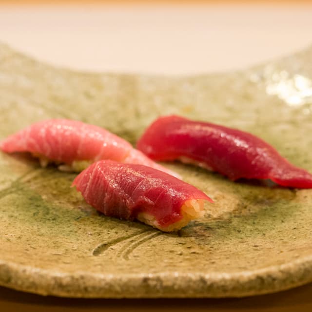 Uwo Toku: Kappo und Edo-Mae-Sushi
