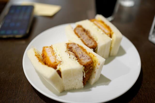 Saera: Klassische Sandwiches aus Sapporo