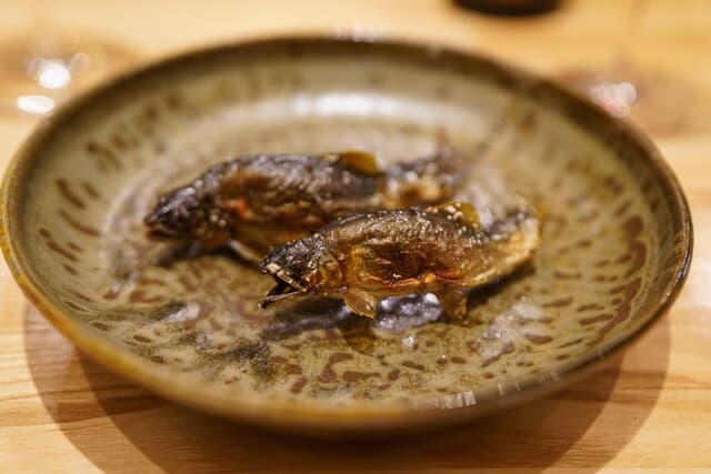 Shunsai Shungyo Tajima: Saisonale Izakaya-Küche