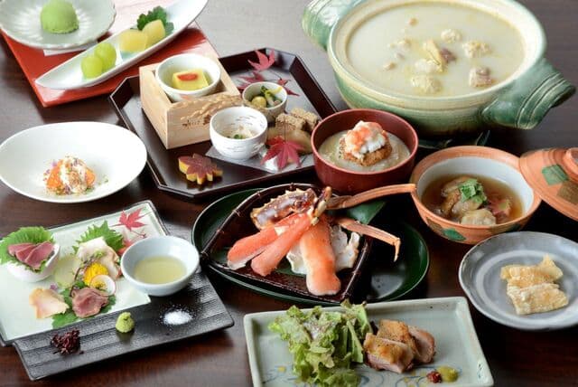 Mizutaki Genkai Honten: traditioneller Hühner-Hot-Pot