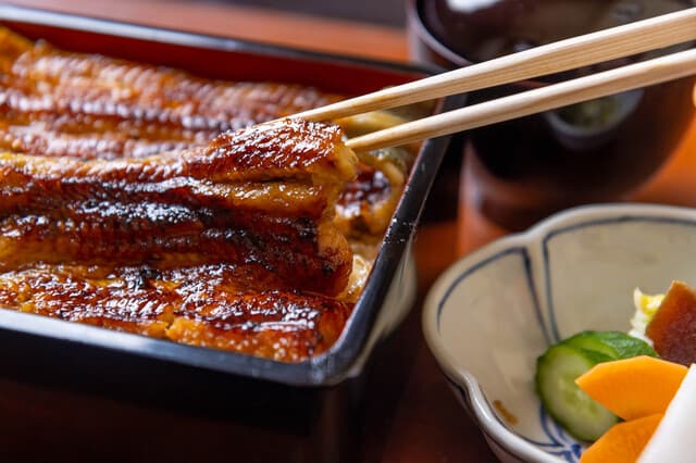 Watabe: meisterhaft gegrillter Unagi