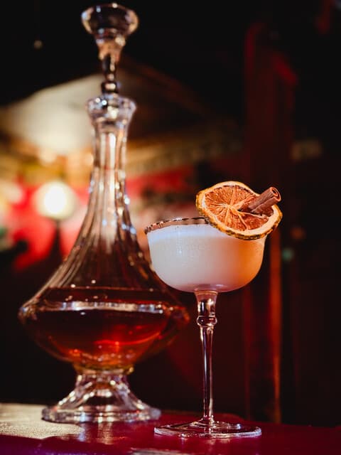 Albatross G: gotische Cocktailbar in Golden Gai