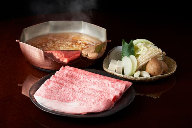 Matsusaka Ushi Yoshida: Premium-Wagyu mit Aussicht