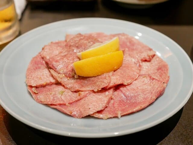 Yakiniku Seiryuuen: Legendäres Yakiniku mit gesalzener Zunge