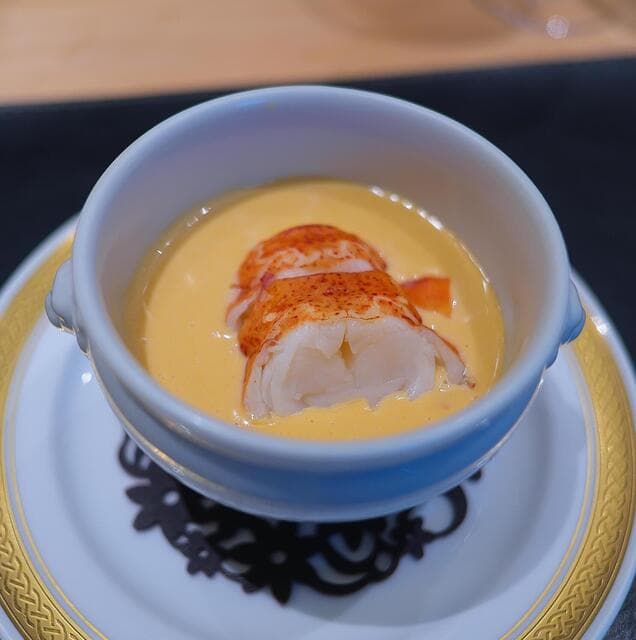 Ginza Ooishi: theatralisches französisches Counter-Dining