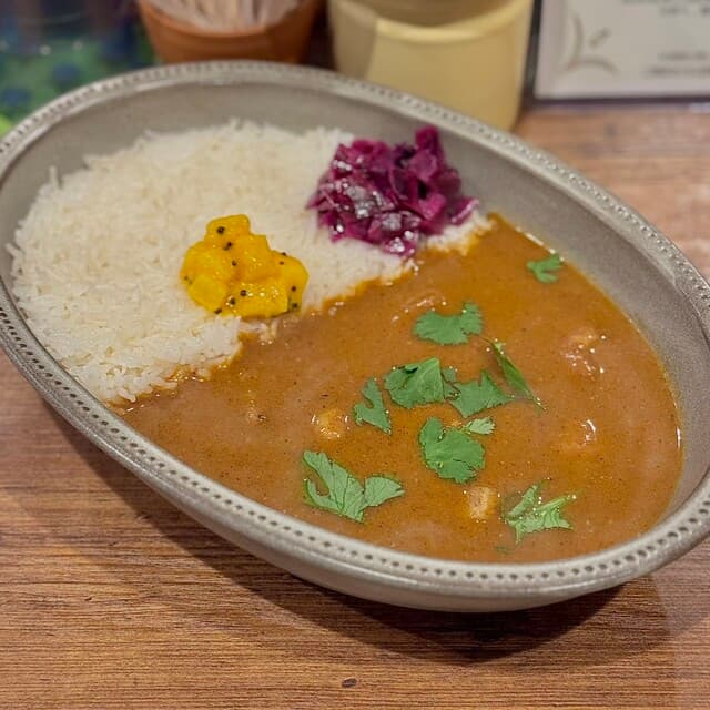 Yosuga Sha: kreatives Curry auf Bestellung
