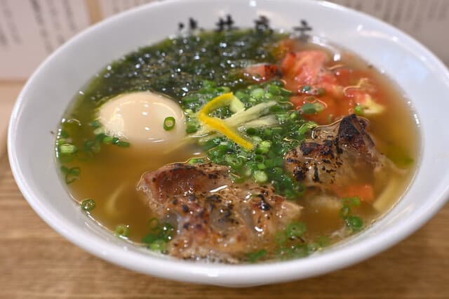Kiyo Ishouten: Moderne Okinawa-Soba