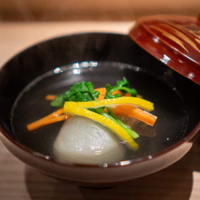 Shutei Yuzawa: gehobenes Yakitori- & Kappo-Omakase