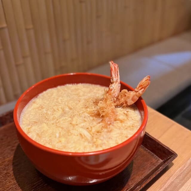 Kyo Udon Nama Soba Okakita: Klassische Nudeln im Kyoto-Stil