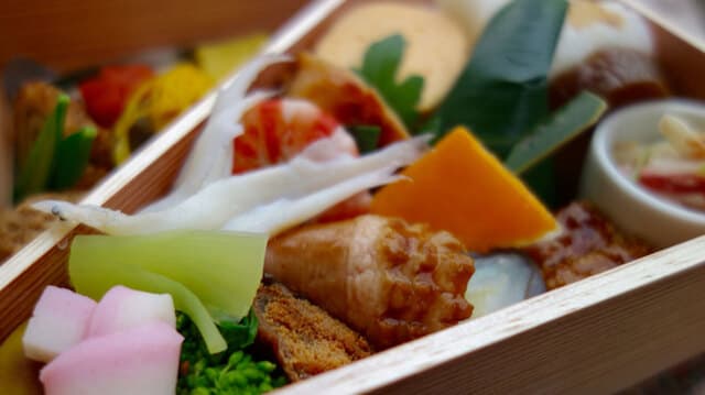Kyoshumi Hishiiwa: historische Bento-Boxen aus Kyoto