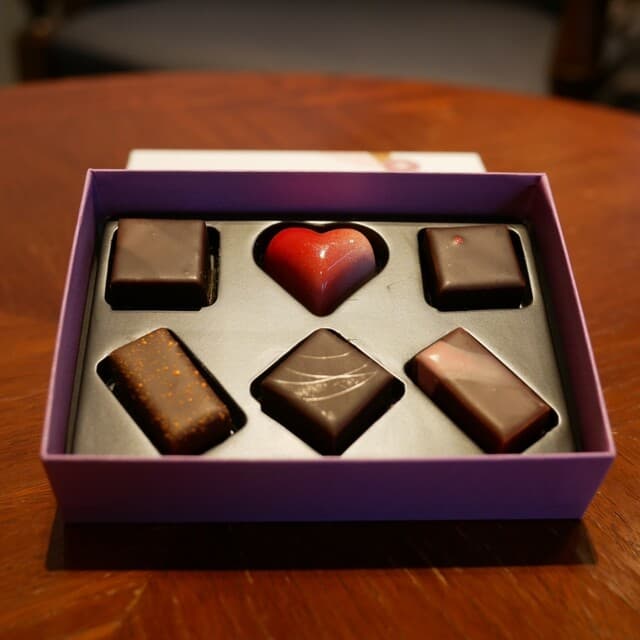 Salon de Royal Kyoto ten: renommierte Chocolaterie und Café
