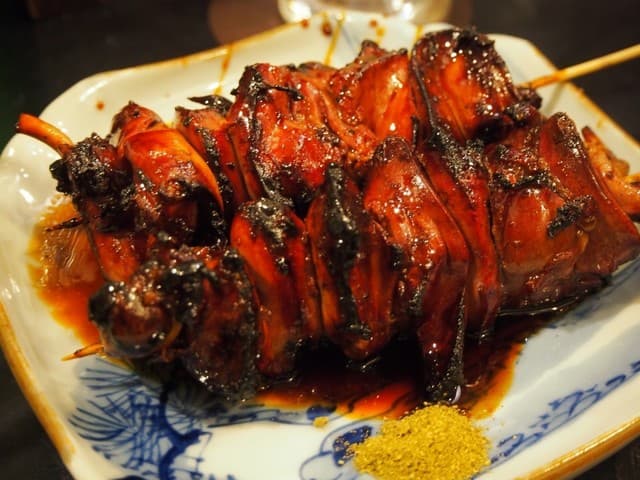 Yanagikoji TAKA: kreative Yakitori & spanische Tapas