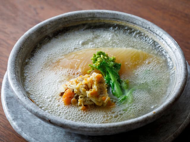 Hirosawa: Raffinierte chinesische Thekenküche