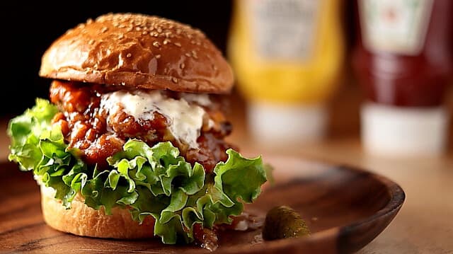 The WAGYU BURGER by PANGA: Premium-Burger mit A5-Wagyu