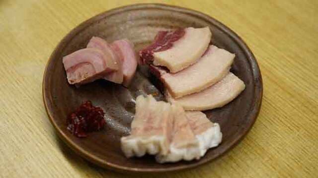 Wayoshusai Hide: Omakase-Izakaya mit Meeresfrüchten