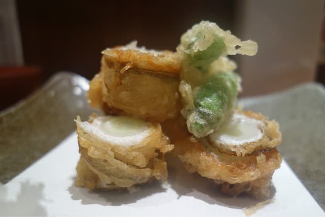 Binbiya: Izakaya mit erstklassigen Meeresfrüchten