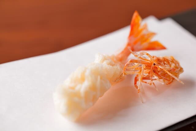 Shunsai Ten Tsuchiya: Tempura-Theater im Kaiseki-Stil