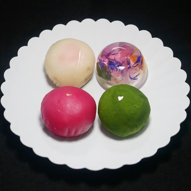 Mochisho Shizuku Shinmachi ten: handwerkliche Frucht-Daifuku