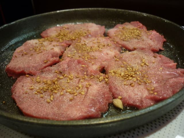 Genya: Yakiniku und Chiri-tori-Hotpot