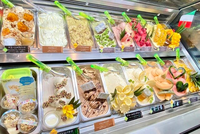 RUGGERI: Sizilianisches Gelato aus Handarbeit