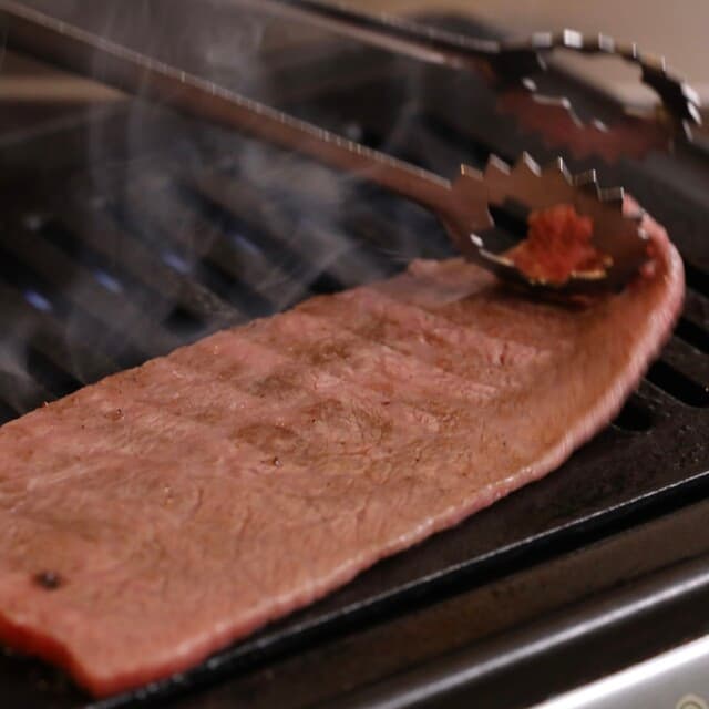 Tsunechan: A5-Wagyu vom Chef am Tresen gegrillt