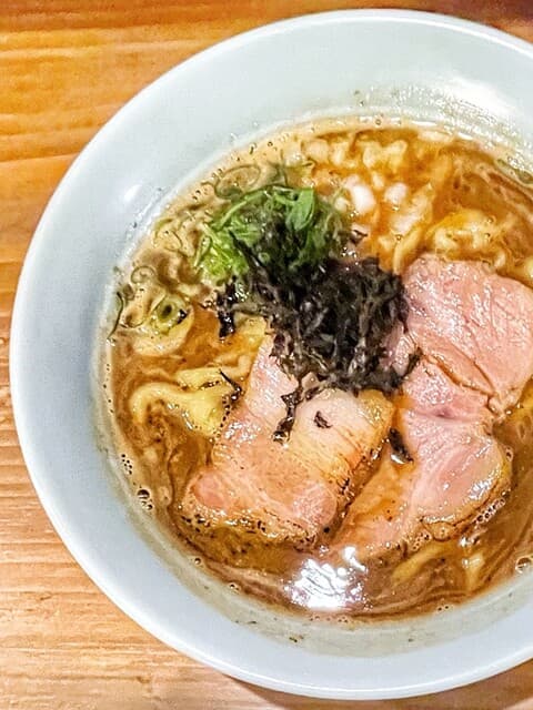 Ikareta Noodle Fish Tons: preisgekrönter Tsukemen