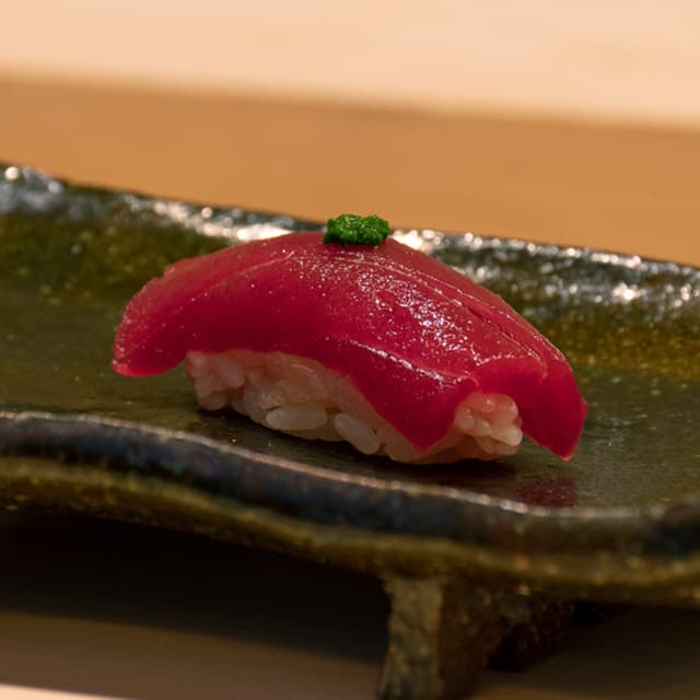 Sushi Ooga: Omakase mit Fokus auf Thunfisch