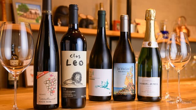 Ueroku Wine: Saisonale Paella und kuratierte Weine
