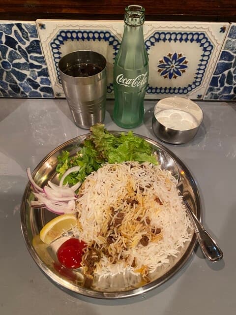 Johnny no Biryani Oosaka kitahama ten: täglich wechselndes Biryani