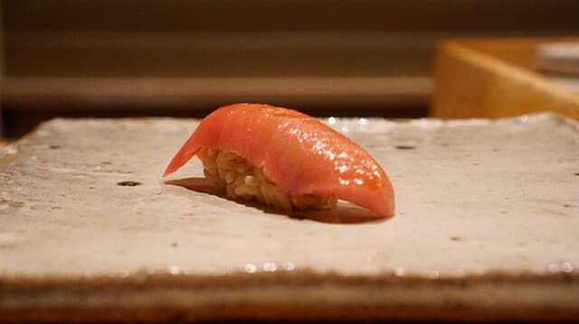 Sushi Josuke: Theatralisches Edo-Stil-Sushi