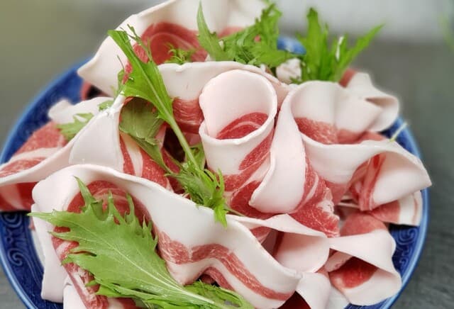 Botan Nabe Dokoro Kisaragi An: Wildschwein-Hotpot mit Kastanien-Miso