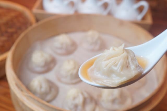 Rakkanki: Handgemachte Xiaolongbao in Kobe