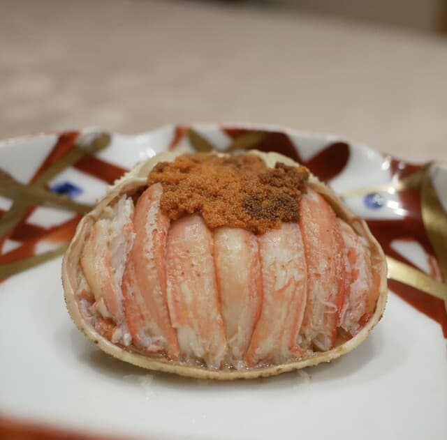 Tsuru Yoshi: Raffiniertes mehrgängiges Kaiseki