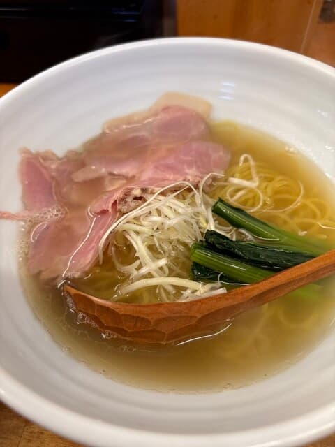 Menya Ittoku: Raffinierter Shio-Ramen