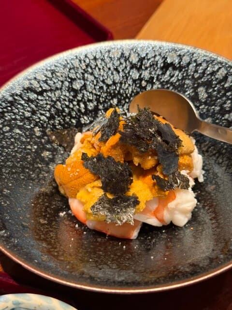Sankyuu Mitsumata: Kappo-Izakaya mit Meeresfrüchten
