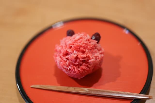 Yorozu Onkashi Atsurae Dokoro Kashiya: exquisite traditionelle Wagashi
