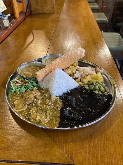 Sake to Sakana Nakamura: Izakaya mit indischer Würze