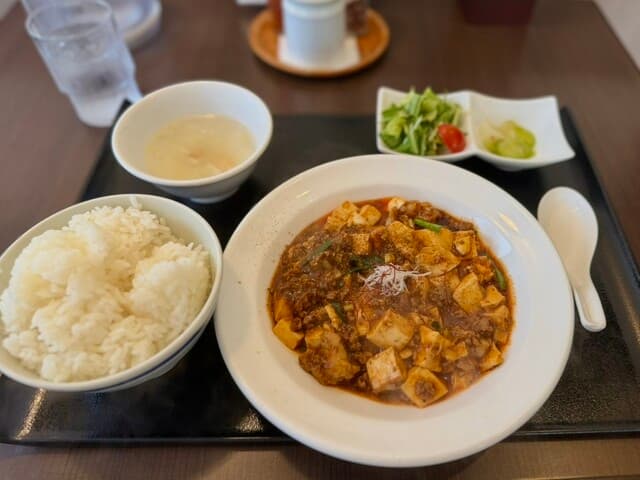 Shisen Mabo Senka Rara: aromatischer Sichuan-Mapo-Tofu