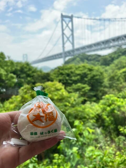 Hassaku Ya: Zitrus-Daifuku mit Meerblick
