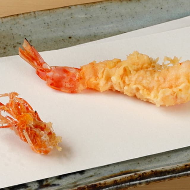 Tempura Tenko Honten: Tempura-Omakase am Tresen