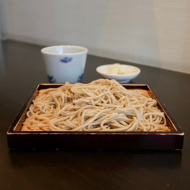 Soba Kiri Gin: Hausgemahlene Tenwari-Soba