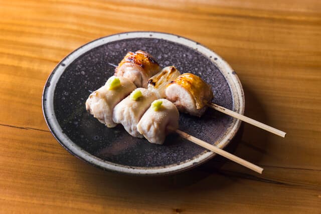 Torila: Zutatenfokussiertes Yakitori-Omakase