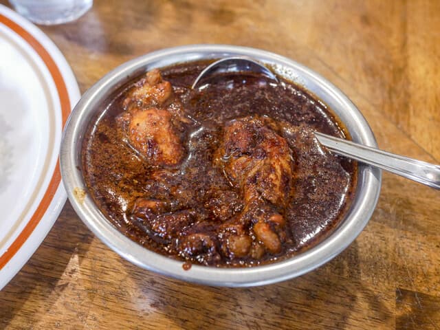GARAM: intensives japanisches Spice Curry
