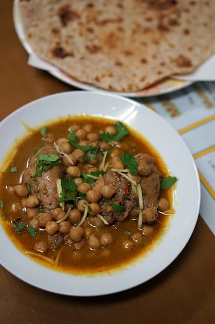 Hallal Food Marhaba: authentische pakistanische Küche