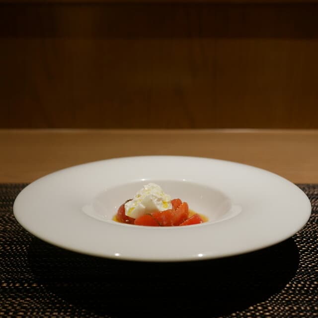 CUCCAGNA: moderne Kyushu-italienische Theke