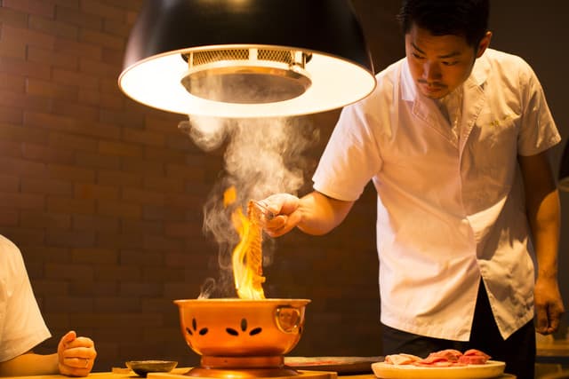 Yakiniku Sudou Haruyoshi: Omakase-BBQ mit vollem Service