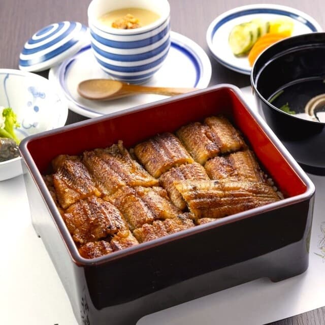 Unagi Dokoro Yamamichi Honten: Aal direkt von der Farm