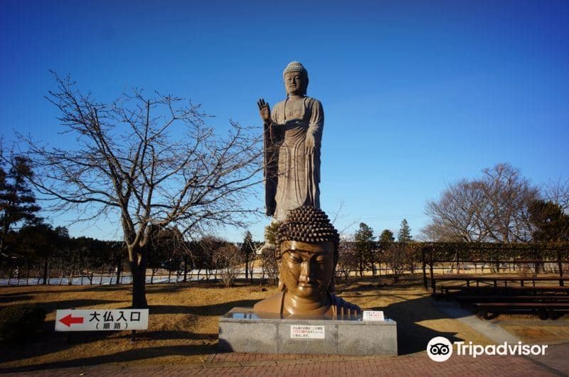 Ushiku Daibutsu