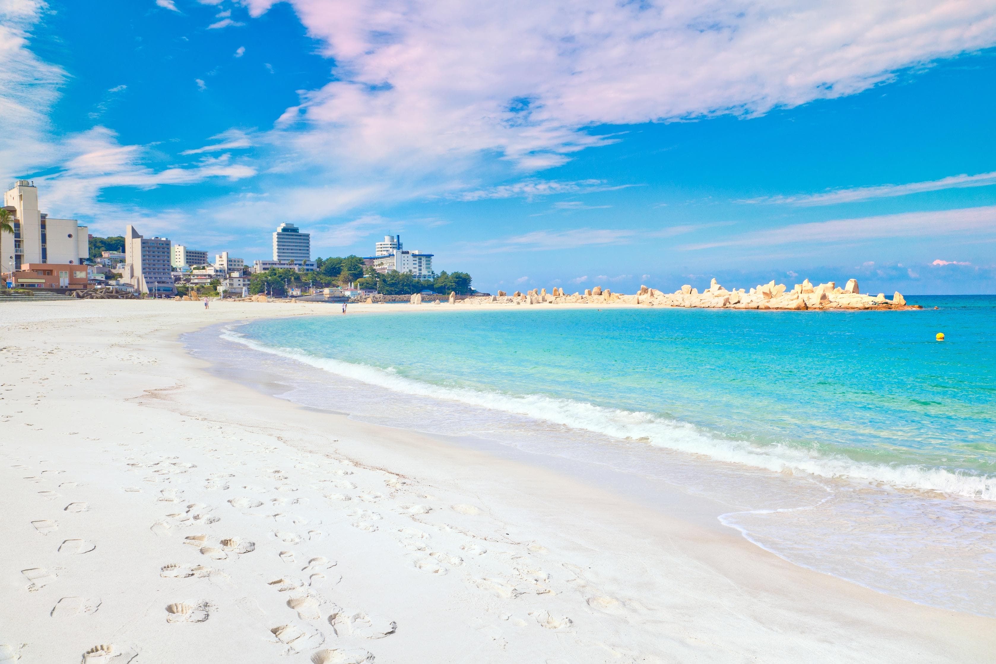 Shirarahama Strand
